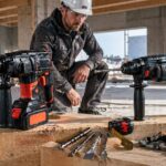 Ručná vŕtačka pripravená na použitie.